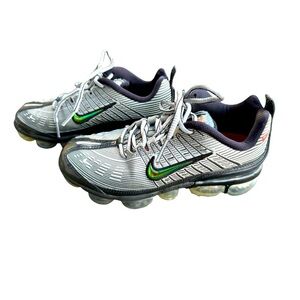 Nike Vapor Max 360 women’s shoes runners metallic silver black size 6 - 6.5